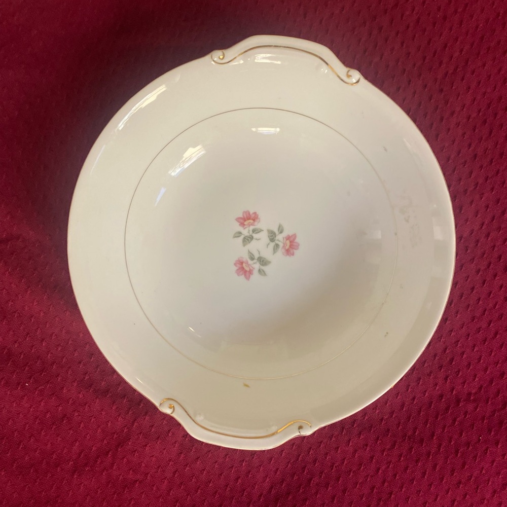 SONE CHINA JAPAN SERVING BOWL Size 10 Inches